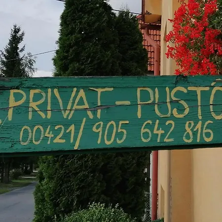 Ubytovanie v rodine Privat Pusto *